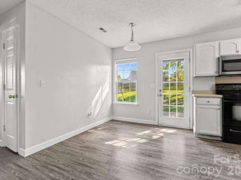 546 Danfield Drive, Clover, SC 29710.  MLS# CAR4364305, YatesRealty ID 20812. 