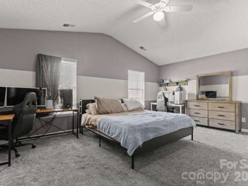 546 Danfield Drive, Clover, SC 29710.  MLS# CAR4364305, YatesRealty ID 20812. 