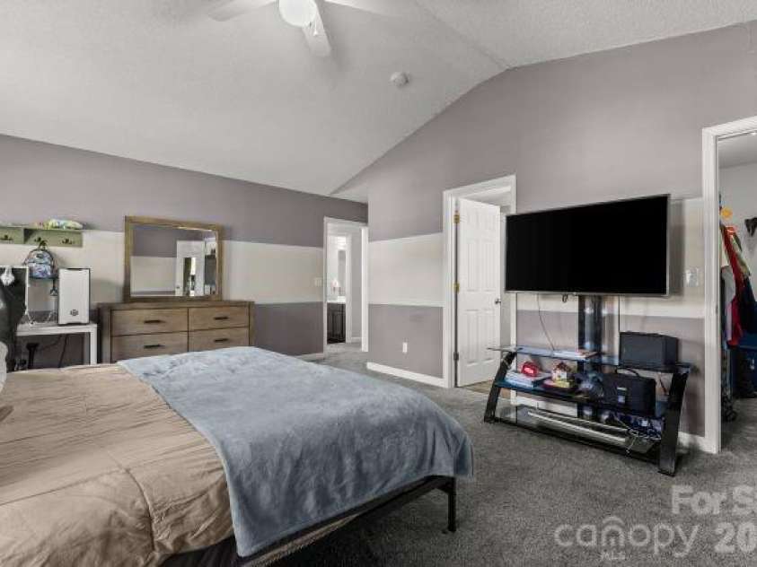546 Danfield Drive, Clover, SC 29710.  MLS# CAR4364305, YatesRealty ID 20812. 