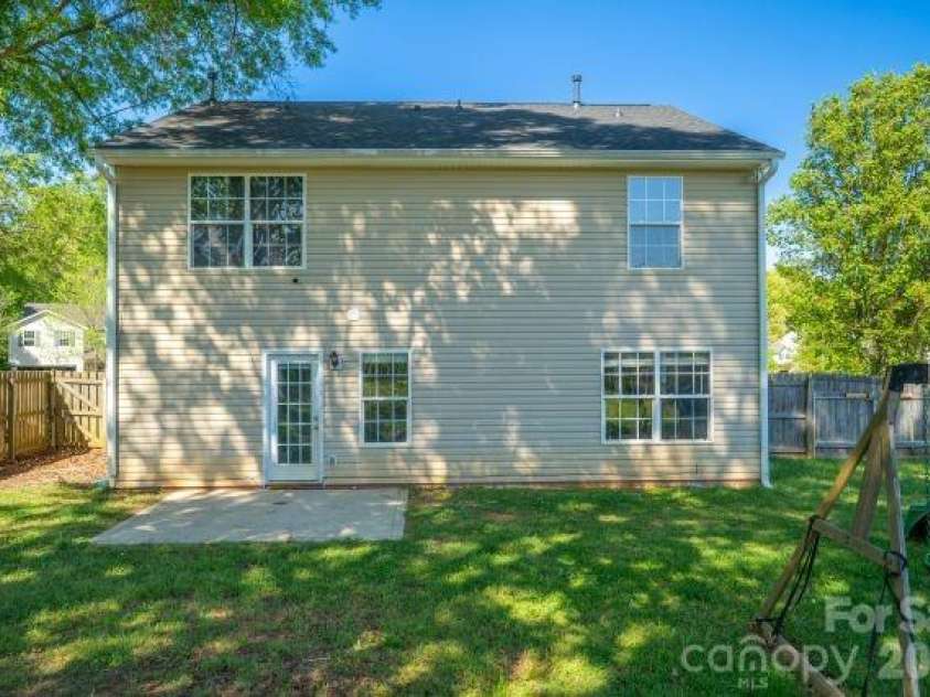 546 Danfield Drive, Clover, SC 29710.  MLS# CAR4364305, YatesRealty ID 20812. 
