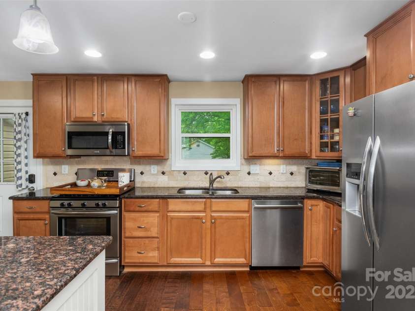 21322 McCall Street, Cornelius, NC 28031.  MLS# CAR4272171, YatesRealty ID 20813. 