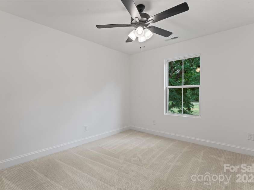 329 Henderson Circle, Harrisburg, NC 28075.  MLS# CAR4285649, YatesRealty ID 20814. 
