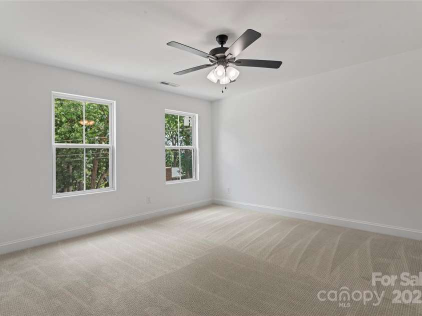 329 Henderson Circle, Harrisburg, NC 28075.  MLS# CAR4285649, YatesRealty ID 20814. 