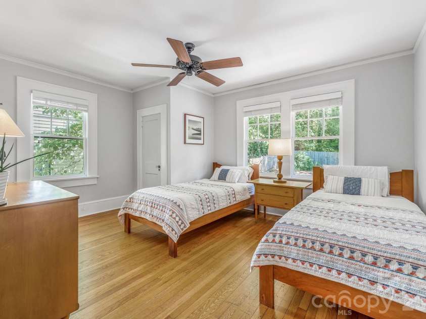22 Westover Drive, Asheville, NC 28801.  MLS# CAR4376355, YatesRealty ID 20815. Secondary bedroom #2