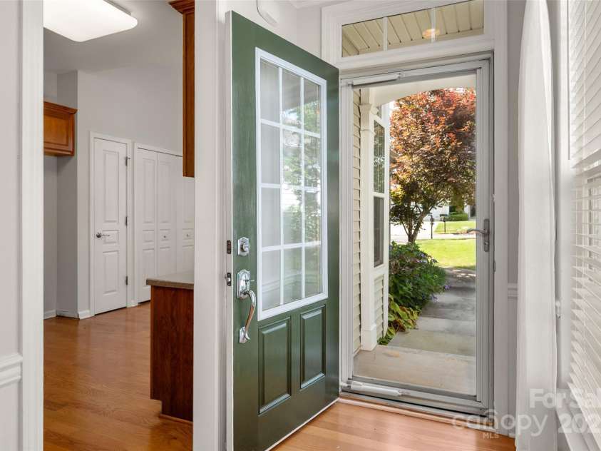 17513 Hawks View Drive, Fort Mill, SC 29707.  MLS# CAR4270227, YatesRealty ID 20816. 