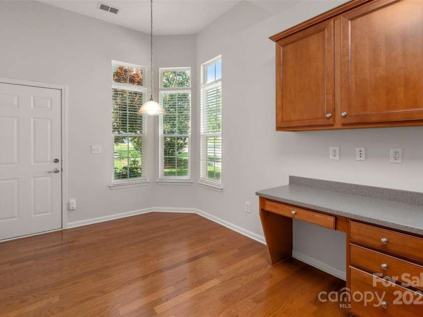 17513 Hawks View Drive, Fort Mill, SC 29707.  MLS# CAR4270227, YatesRealty ID 20816. 