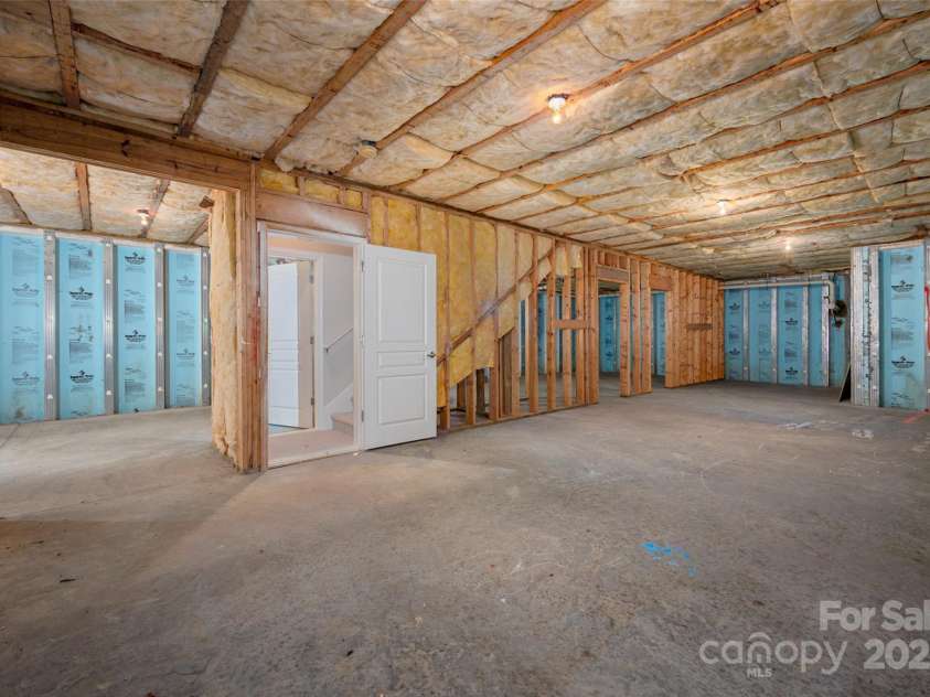 17513 Hawks View Drive, Fort Mill, SC 29707.  MLS# CAR4270227, YatesRealty ID 20816. 