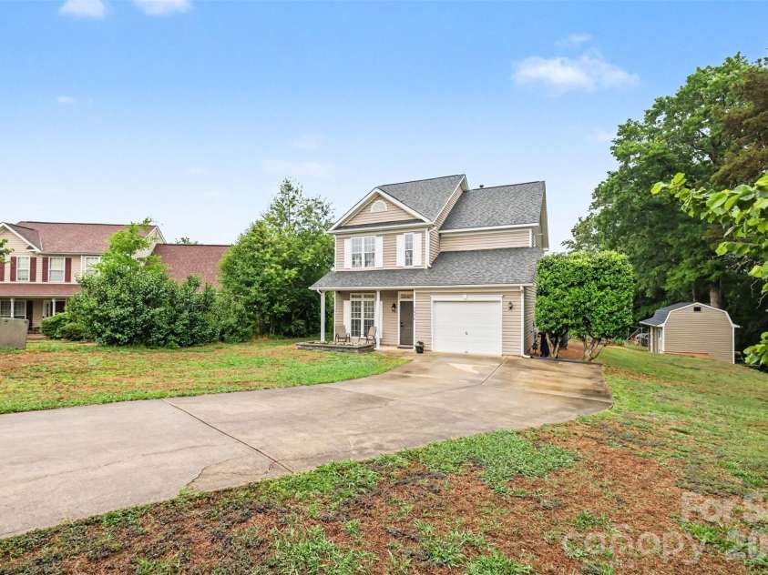 2926 Wagon Wheel Court, Monroe, NC 28110.  MLS# CAR4376023, YatesRealty ID 20818. 