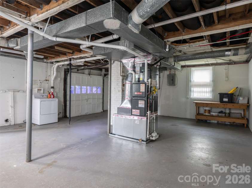 20 Baldwin Street, Asheville, NC 28803.  MLS# CAR4376594, YatesRealty ID 20819. 