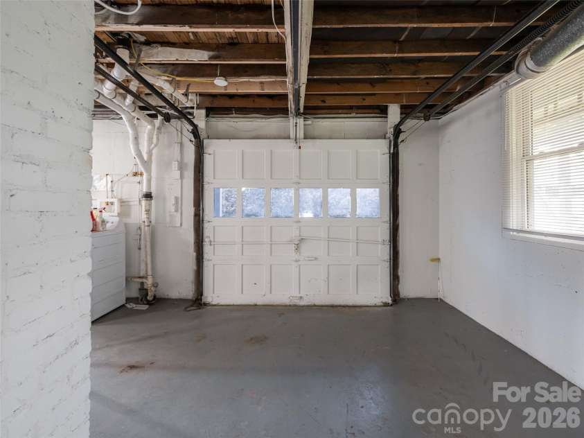 20 Baldwin Street, Asheville, NC 28803.  MLS# CAR4376594, YatesRealty ID 20819. 