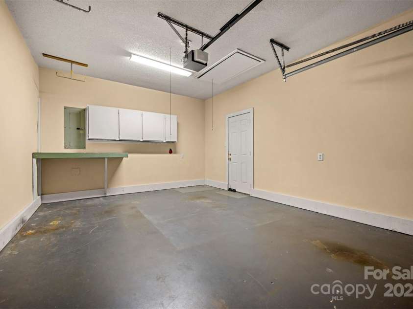 506 Pleasant Street, Spindale, NC 28160.  MLS# CAR4318654, YatesRealty ID 2082. 