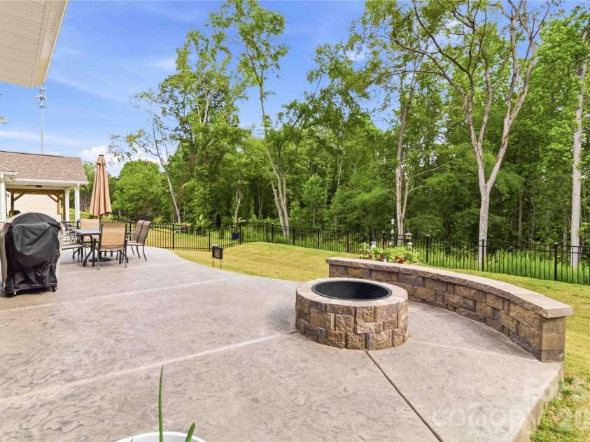 155 Ella Claire Drive, York, SC 29745.  MLS# CAR4379624, YatesRealty ID 20822. 