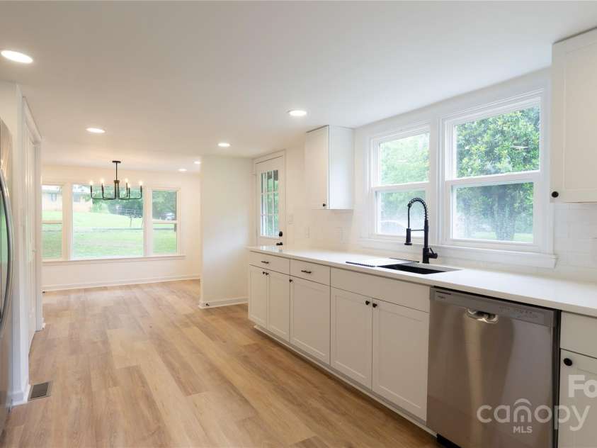 301 Carolina Boulevard, Salisbury, NC 28146.  MLS# CAR4268009, YatesRealty ID 20822. 