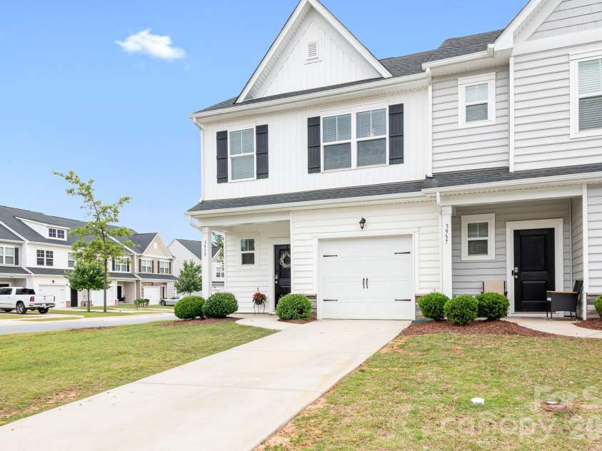 3939 Townes Boulevard, Terrell, NC 28682.  MLS# CAR4380268, YatesRealty ID 20824. Attached Garage and driveway for additional parking