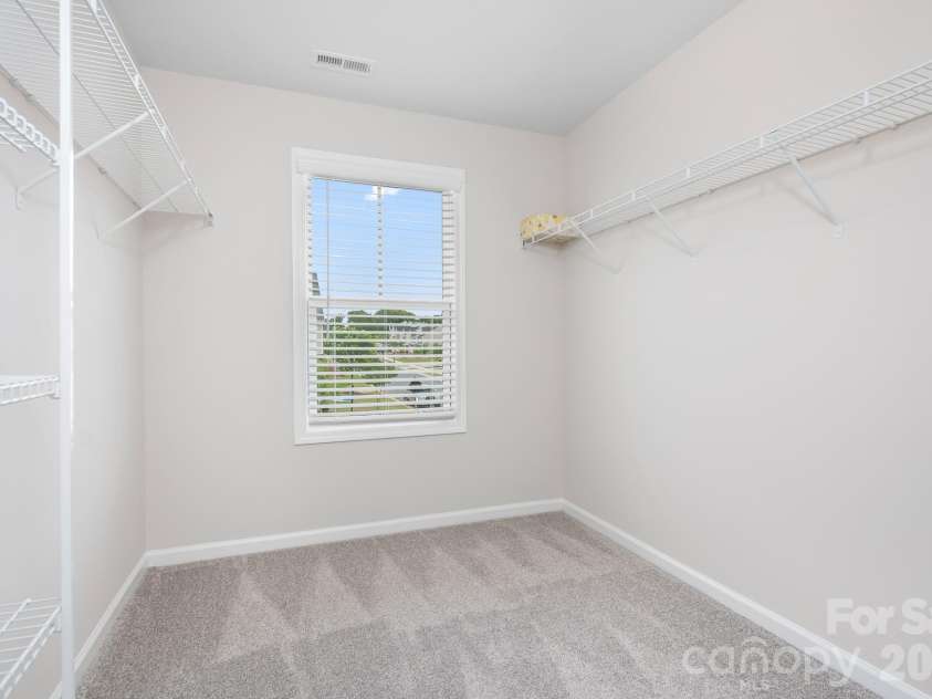 3939 Townes Boulevard, Terrell, NC 28682.  MLS# CAR4380268, YatesRealty ID 20824. Spacious walk in closet