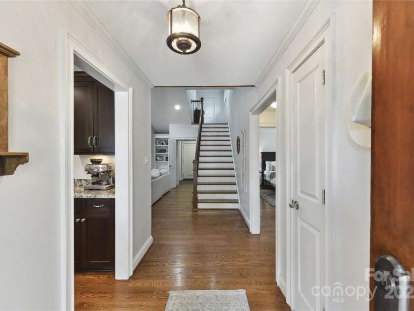 7010 Coventry Court, Tega Cay, SC 29708.  MLS# CAR4270562, YatesRealty ID 20824. 