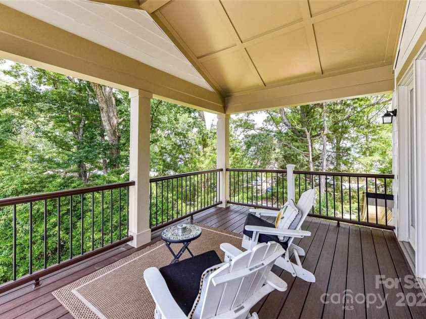 7010 Coventry Court, Tega Cay, SC 29708.  MLS# CAR4270562, YatesRealty ID 20824. 