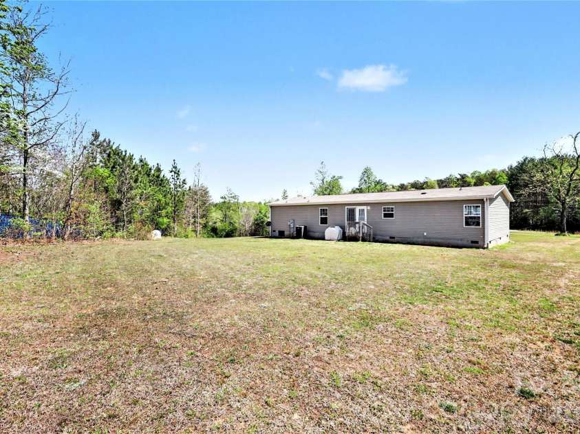 6442 Dysartsville Road, Morganton, NC 28655.  MLS# CAR4369170, YatesRealty ID 20825. 