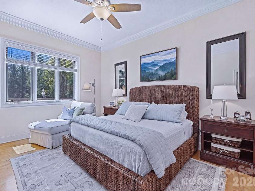 194 Catawba Lane, Waynesville, NC 28786.  MLS# CAR4371310, YatesRealty ID 20826. 