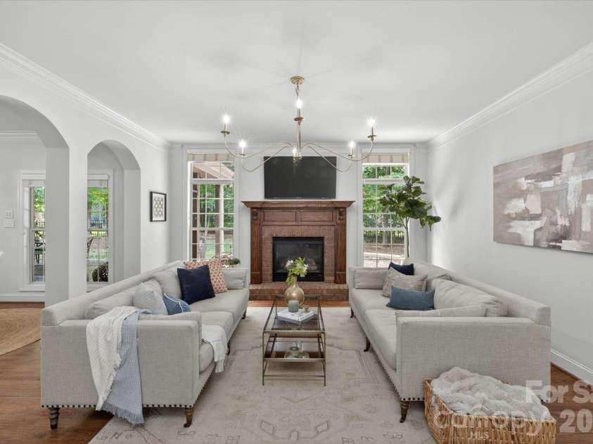 8905 Herbert Lane, Waxhaw, NC 28173.  MLS# CAR4378652, YatesRealty ID 20827. 