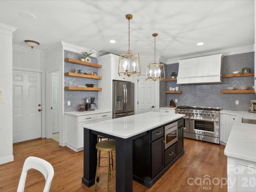 8905 Herbert Lane, Waxhaw, NC 28173.  MLS# CAR4378652, YatesRealty ID 20827. 