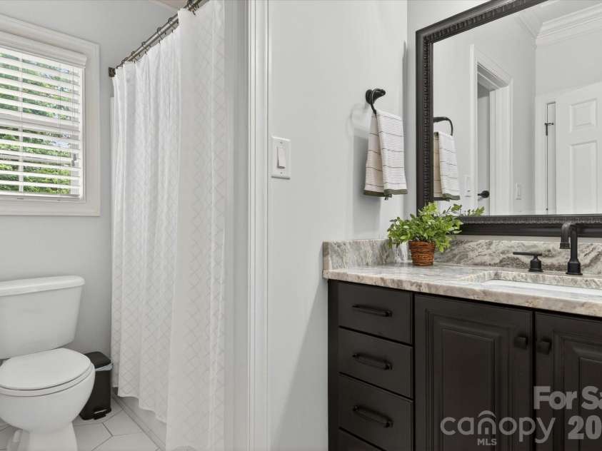 8905 Herbert Lane, Waxhaw, NC 28173.  MLS# CAR4378652, YatesRealty ID 20827. 