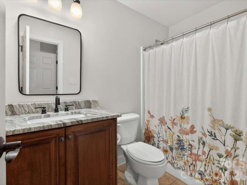 8905 Herbert Lane, Waxhaw, NC 28173.  MLS# CAR4378652, YatesRealty ID 20827. 