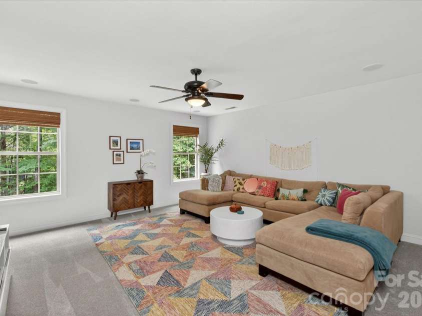 8905 Herbert Lane, Waxhaw, NC 28173.  MLS# CAR4378652, YatesRealty ID 20827. 