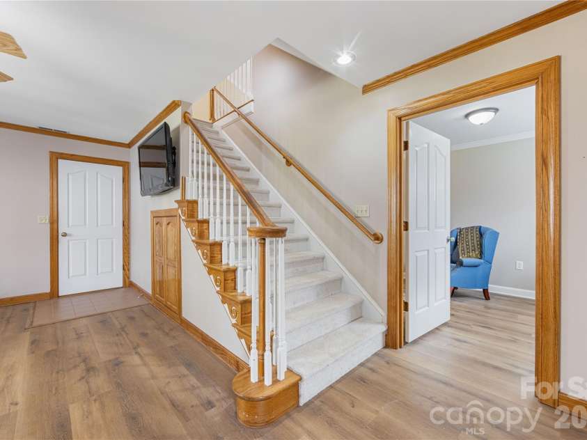 7722 Farmbrook Drive, Waxhaw, NC 28173.  MLS# CAR4353211, YatesRealty ID 20828. 