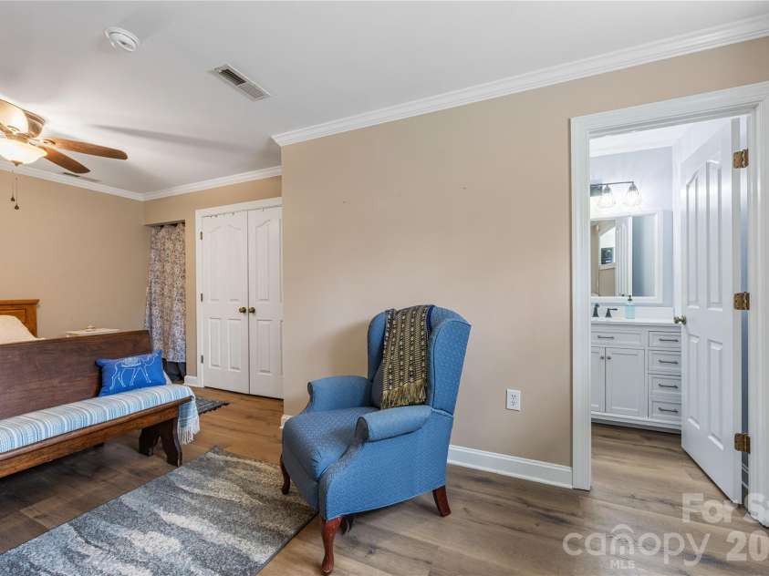 7722 Farmbrook Drive, Waxhaw, NC 28173.  MLS# CAR4353211, YatesRealty ID 20828. 