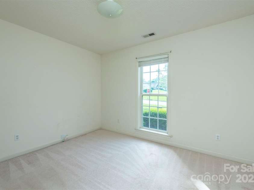 16 Red Barn Lane, Fletcher, NC 28732.  MLS# CAR4268859, YatesRealty ID 20829. 