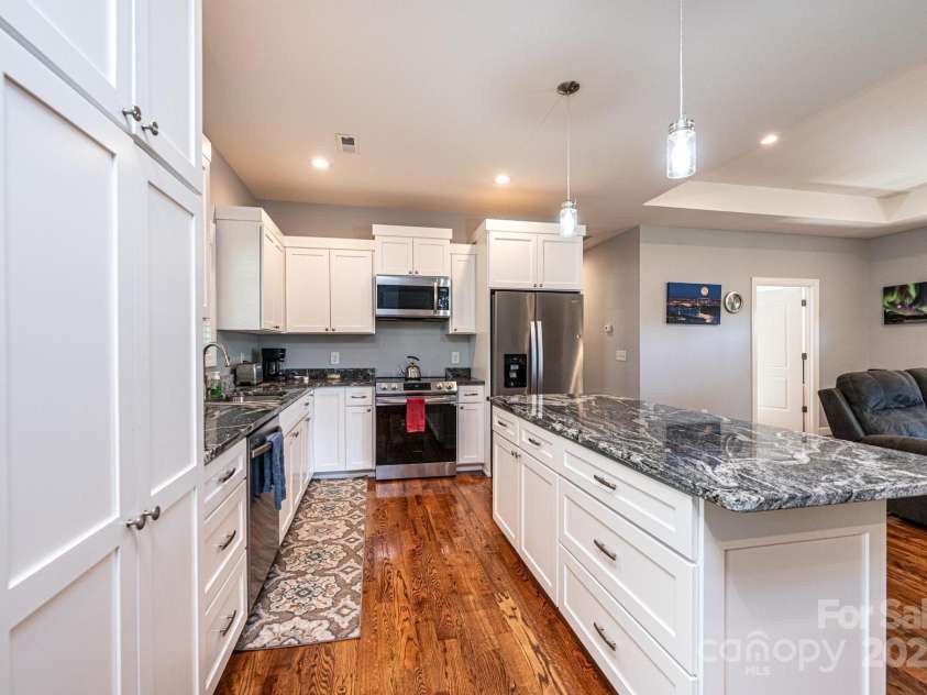 1092 Mast Hook Way, Morganton, NC 28655.  MLS# CAR4243274, YatesRealty ID 20831. 