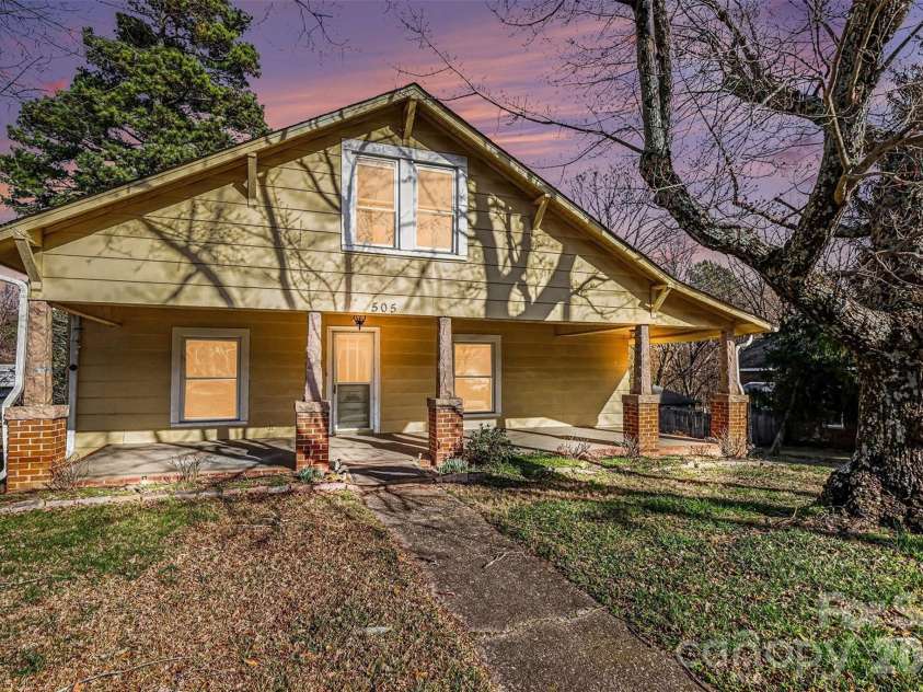 505 Main GQ Street, Salisbury, NC 28146.  MLS# CAR4335988, YatesRealty ID 20832. 