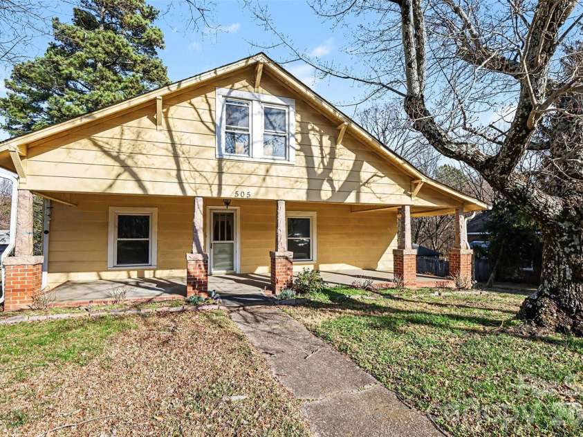 505 Main GQ Street, Salisbury, NC 28146.  MLS# CAR4335988, YatesRealty ID 20832. 