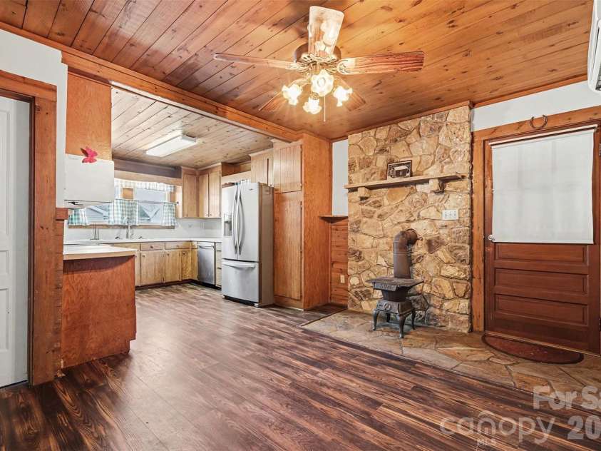 505 Main GQ Street, Salisbury, NC 28146.  MLS# CAR4335988, YatesRealty ID 20832. 