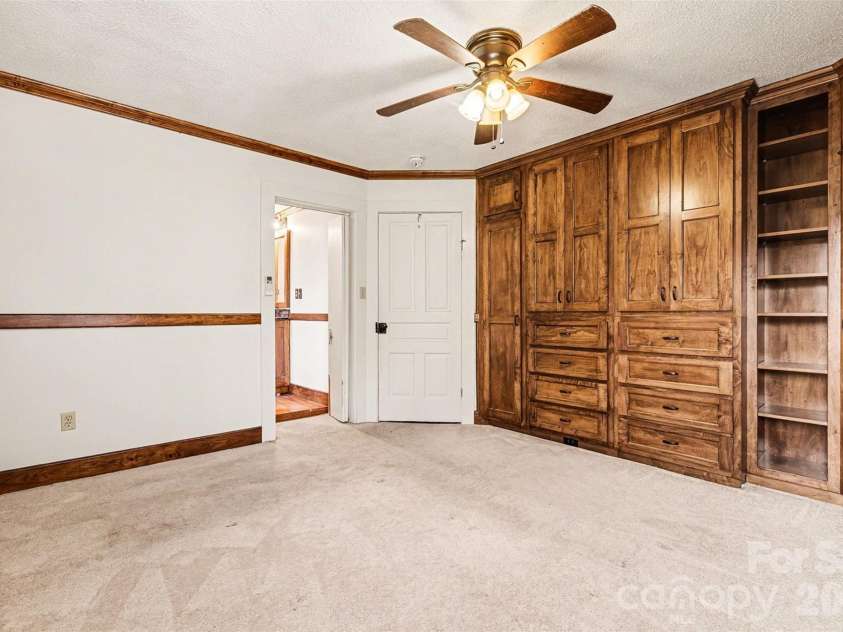 505 Main GQ Street, Salisbury, NC 28146.  MLS# CAR4335988, YatesRealty ID 20832. 