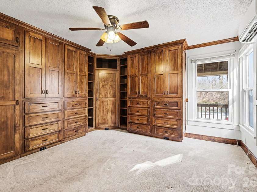 505 Main GQ Street, Salisbury, NC 28146.  MLS# CAR4335988, YatesRealty ID 20832. 