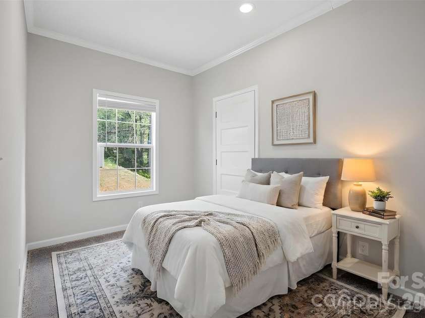 130 Bellamy Road, Asheville, NC 28806.  MLS# CAR4370513, YatesRealty ID 20834. Virtually Staged 