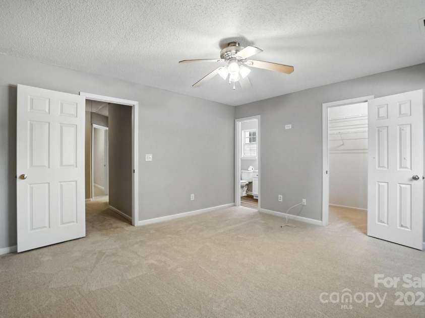 14658 Laura Michelle Road, Huntersville, NC 28078.  MLS# CAR4273188, YatesRealty ID 20836. 
