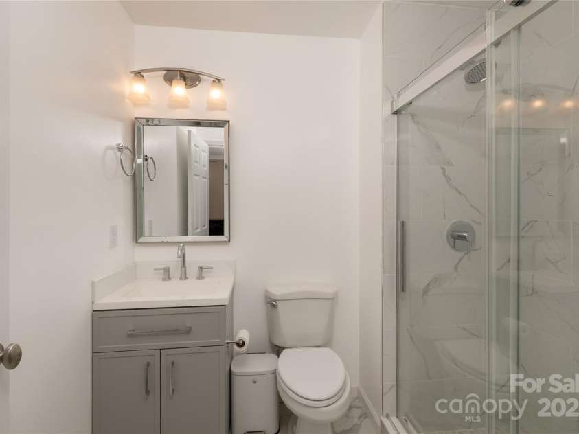 187 Pine Village Lane, Blowing Rock, NC 28605.  MLS# CAR4273223, YatesRealty ID 20840. 