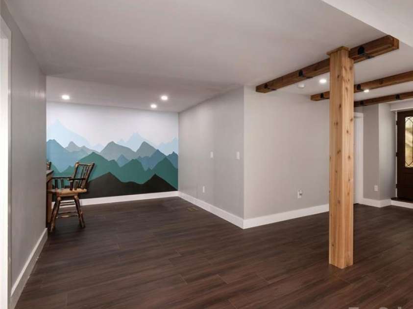 187 Pine Village Lane, Blowing Rock, NC 28605.  MLS# CAR4335437, YatesRealty ID 20840. 