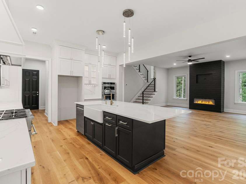 3204 Chancellor Lane, Monroe, NC 28110.  MLS# CAR4376911, YatesRealty ID 20840. 