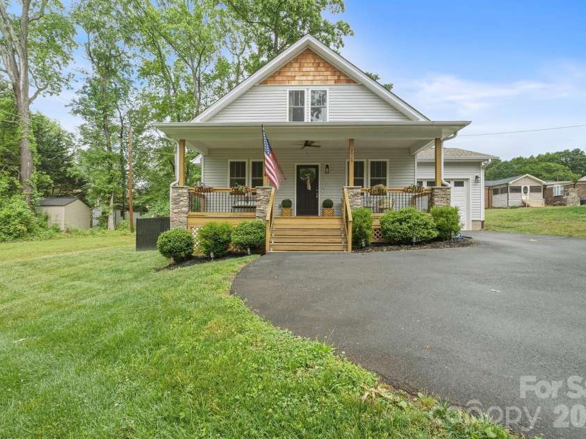 2029 Bost Street, Lincolnton, NC 28092.  MLS# CAR4377840, YatesRealty ID 20841. 
