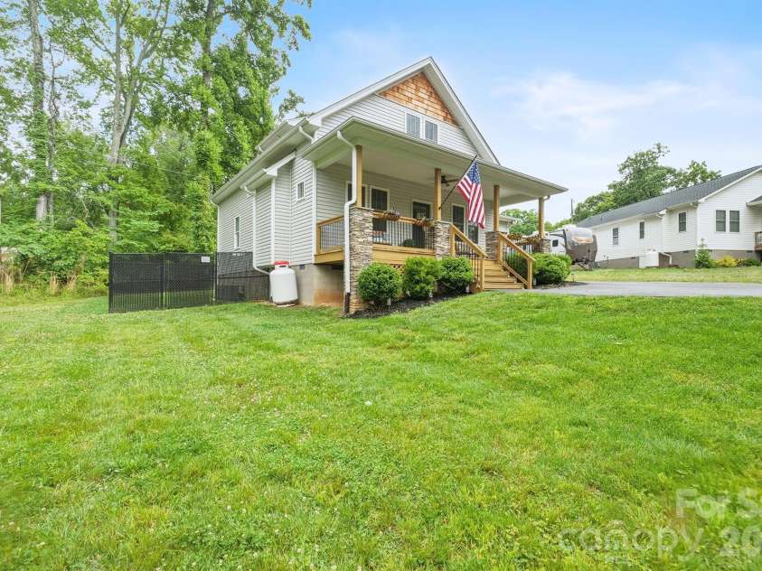 2029 Bost Street, Lincolnton, NC 28092.  MLS# CAR4377840, YatesRealty ID 20841. 