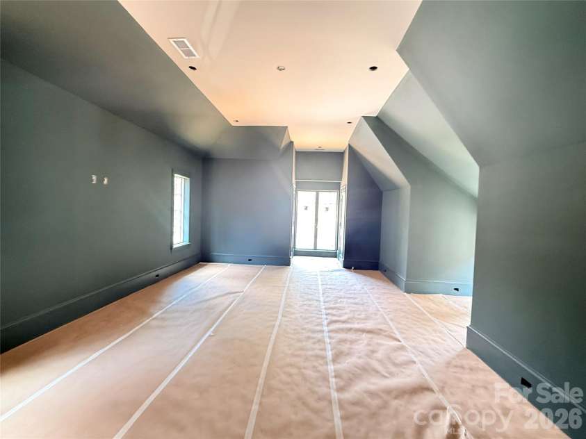 110 Hunter Lane, Charlotte, NC 28211.  MLS# CAR4306082, YatesRealty ID 20843. Upper Bedroom 6-30-26