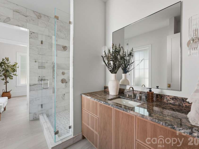 110 Hunter Lane, Charlotte, NC 28211.  MLS# CAR4424085, YatesRealty ID 20843. Primary Bath- Dual Vanities