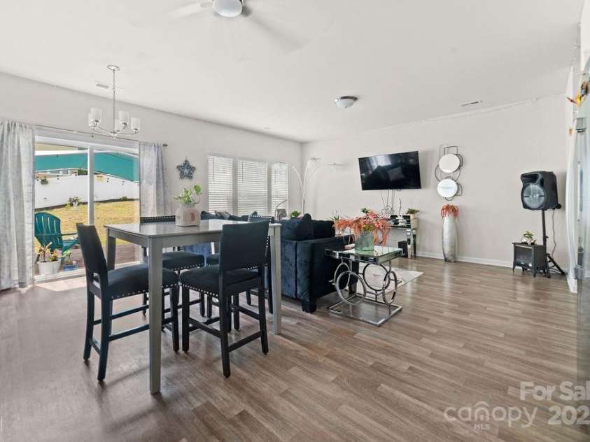 9025 Henry Thoreau Road, Charlotte, NC 28214.  MLS# CAR4272433, YatesRealty ID 20843. 