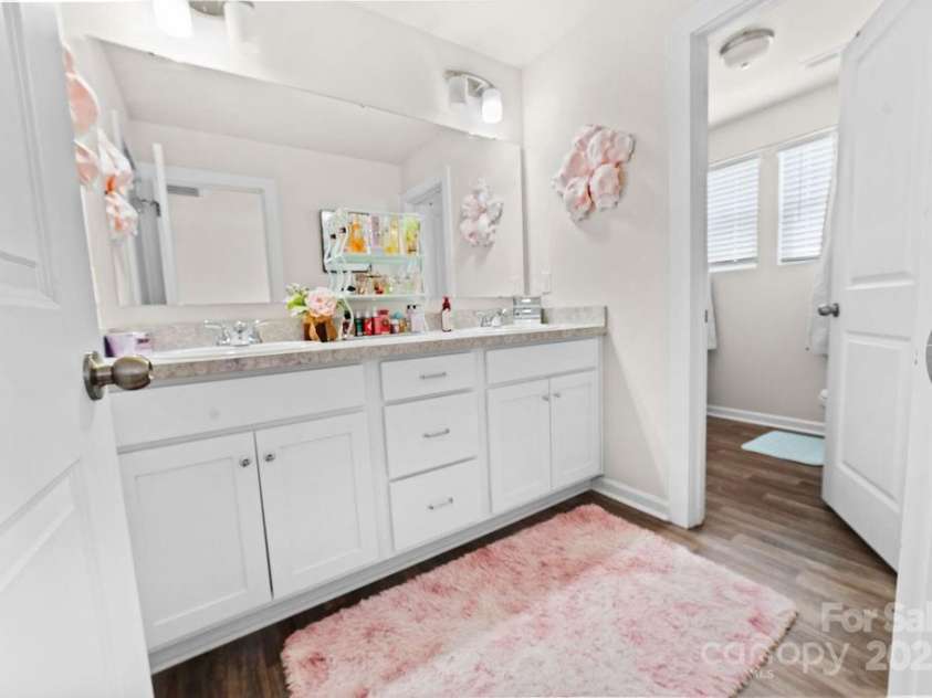 9025 Henry Thoreau Road, Charlotte, NC 28214.  MLS# CAR4272433, YatesRealty ID 20843. 