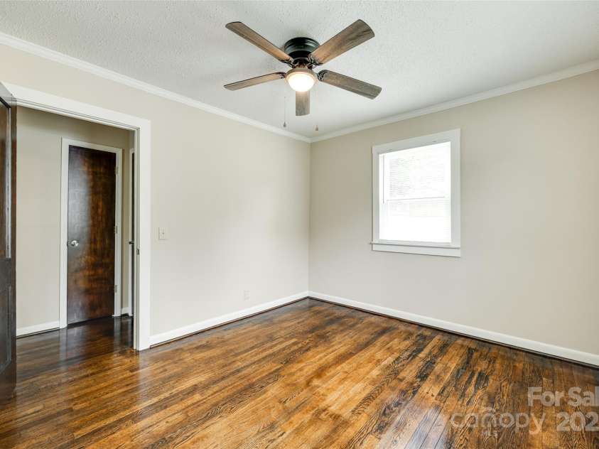 814 Grace Street, Kings Mountain, NC 28086.  MLS# CAR4273120, YatesRealty ID 20844. 