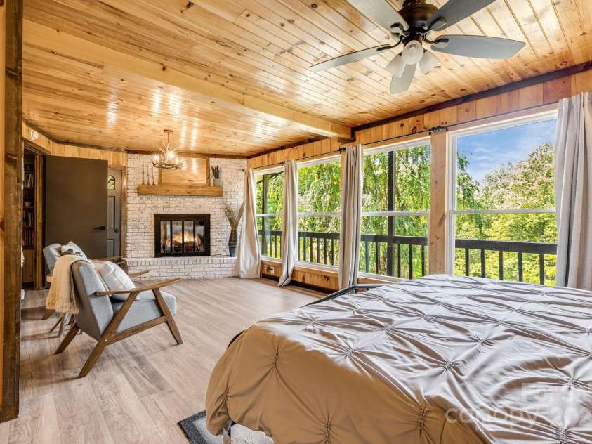 6541 Grassy Branch Road, Bryson City, NC 28713.  MLS# CAR4265926, YatesRealty ID 20848. 